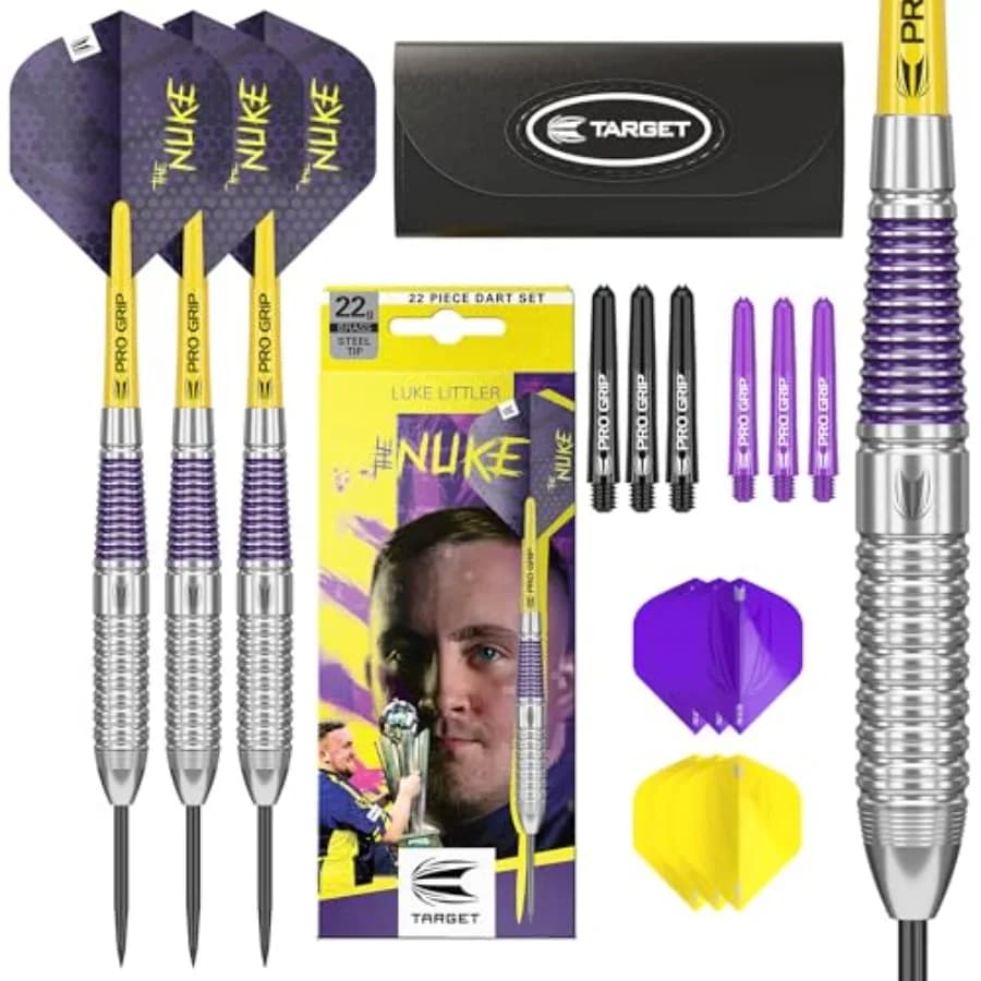 Set di freccette con punta in acciaio Luke Littler Brass Steel Tip Darts 22G, Set di freccette The Nuke Player Edition, Alette per freccette, Aste e Custodia per freccette