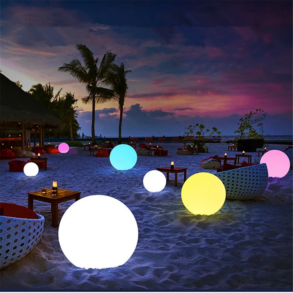 Luce a sfera luminosa a LED ricaricabile per bambini adulti, luce notturna a globo da esterno con telecomando, ideale per l'arredamento del giardino