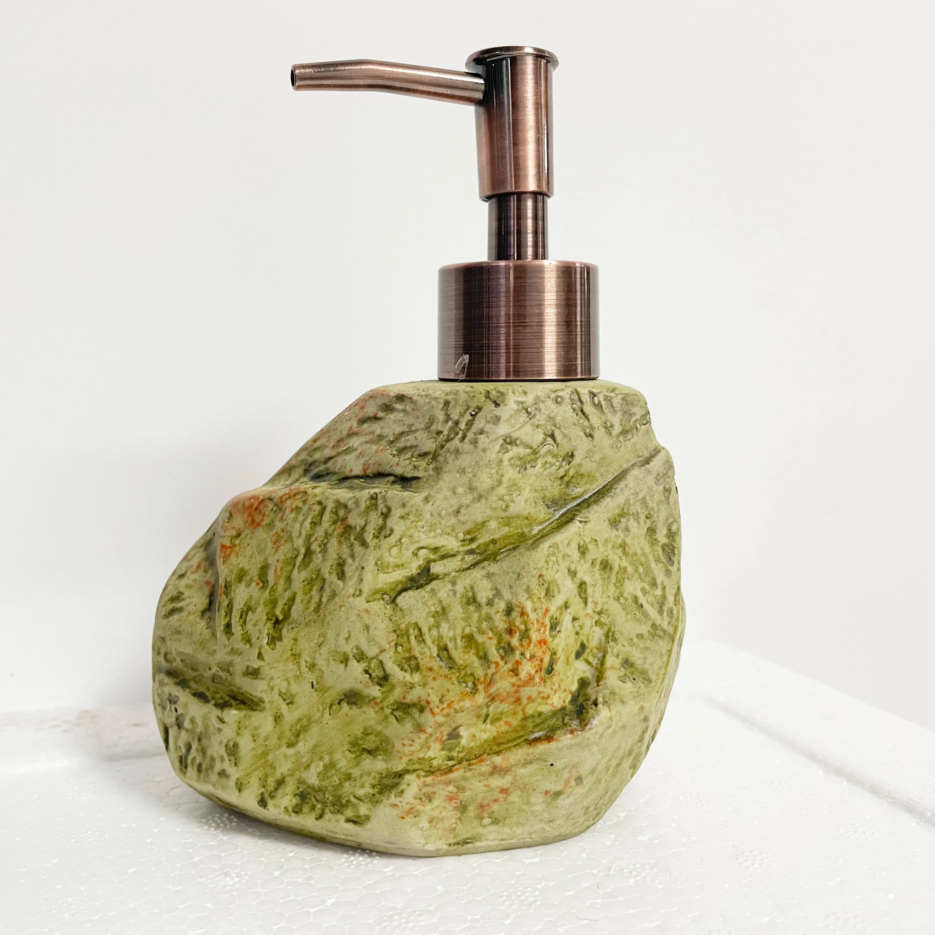 Dispenser di sapone liquido in ceramica, shampoo per lavaggio a mano da bagno personalizzato, bottiglia di sapone erogatore per il lavaggio del corpo, spinta manuale, 300 ml