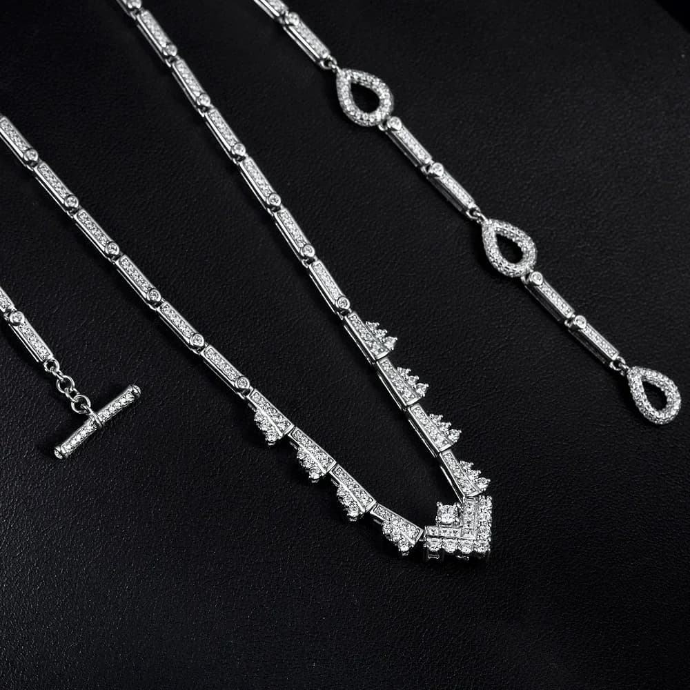 VENDITA CALDA S925 Argento rotondo Otto cuori Otto frecce Bianco 3mm Luce Collana versatile di lusso 46 cm Gioielli da sposa regolabili