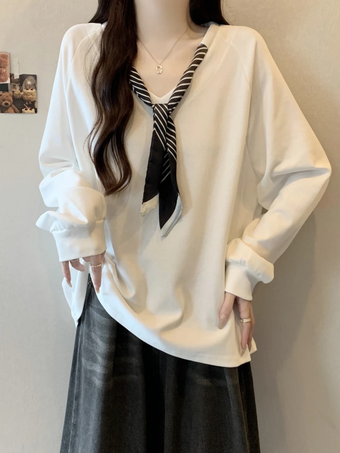 Slimming V-Neck Long Sleeve Hoodie Women's Style Spring Autumn plus Size with Silk Scarf Bottoming Shirt Korean Version Casua...