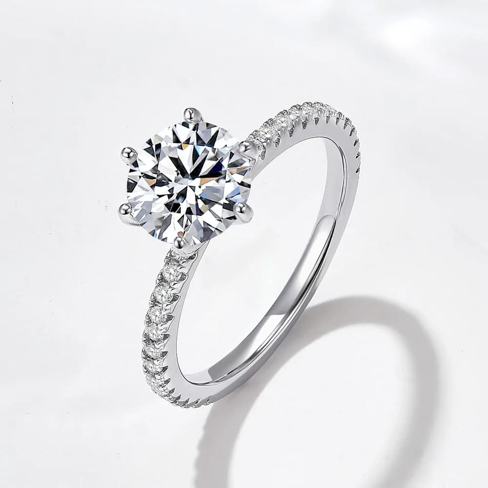 Dave&di S925 Sterling Silver Classic Six Claw Micro Inlaid Moissanite Ring Fashionable Light Luxury Versatile Proposal Engag