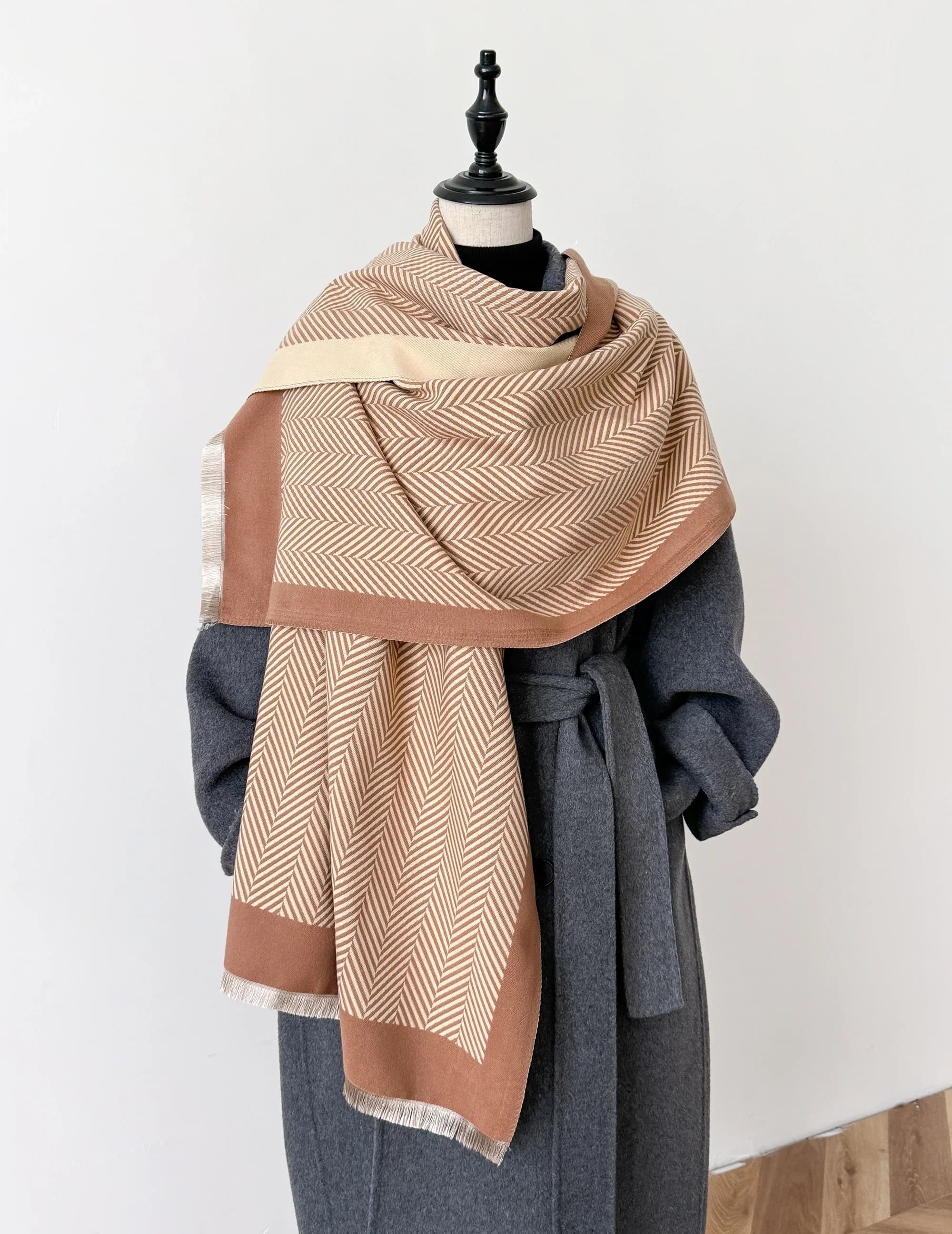 2025 Donne di Inverno Sciarpa di Cachemire di Spessore Caldo Pashmina Scialli Avvolge Floreale Jacquard Della Signora Coperta Echarpe Bufanda Femminile Nuovo