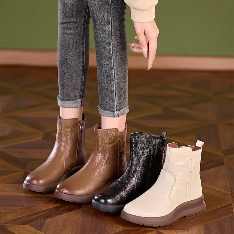 Upper layer in cowhide leather 2025 autumn and winter boots in real leather with thick wool sole with casual women shoes in plush