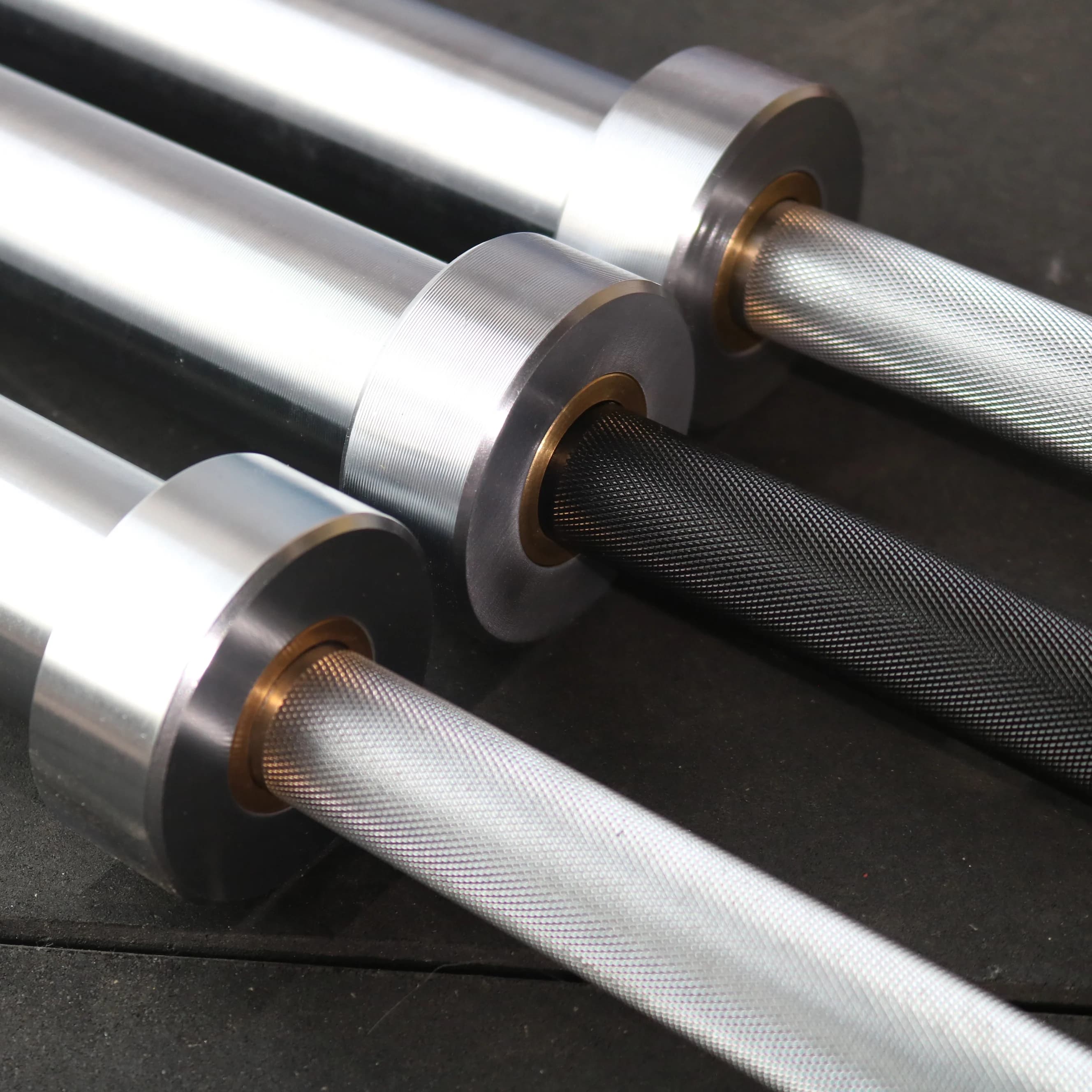 Costom OEM Barbell Bar Factory Cross Fitness Gym Equipment Chromium 15/20 kg Weight lifting balances