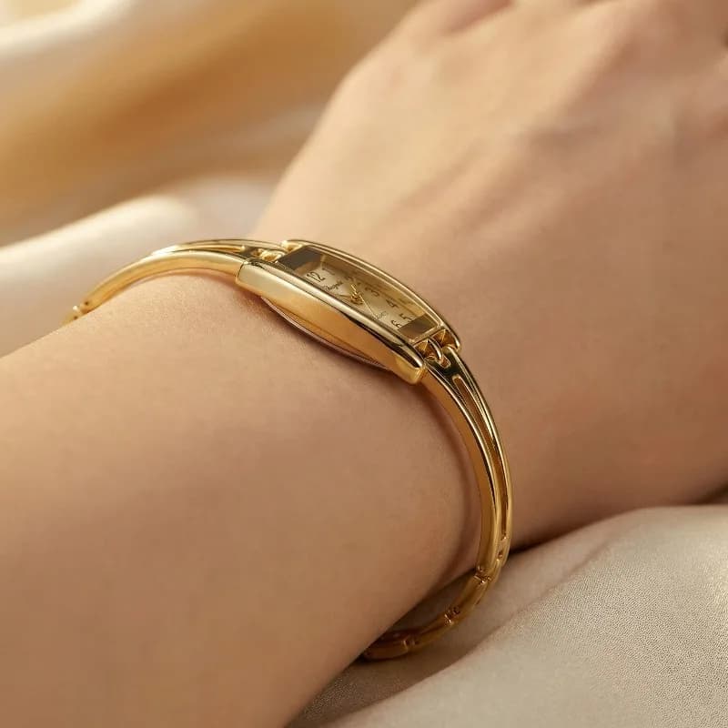 Women's Luxury Watches, Quartz Watch with Rectangular Alloy Strap, Cool Vintage Bracelet, Gift for Ladies, Reloj Mujer