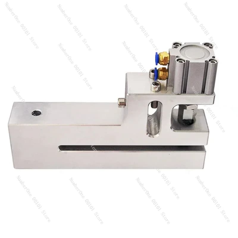Passage Width 150 mm Packing PP Film Punching Machine PE 2-10 mm Round Hole Pneumatic Punching Machine for Plastic Bags Material