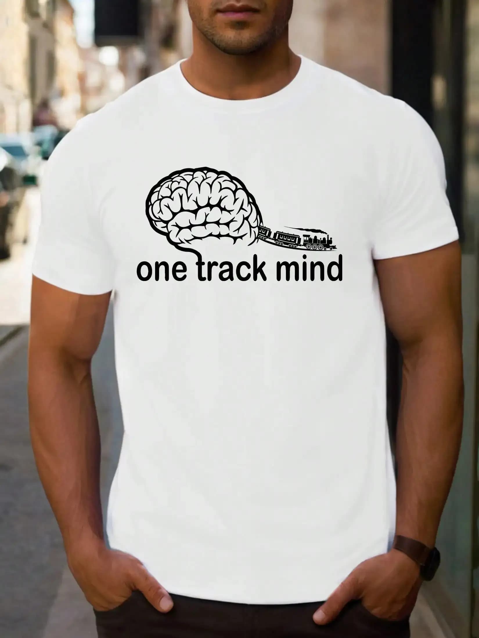 T-shirt da uomo in cotone 100% con motivo "One Track Of Thought", nera, casual, a maniche corte, con illustrazione di cervello e attrezzi.