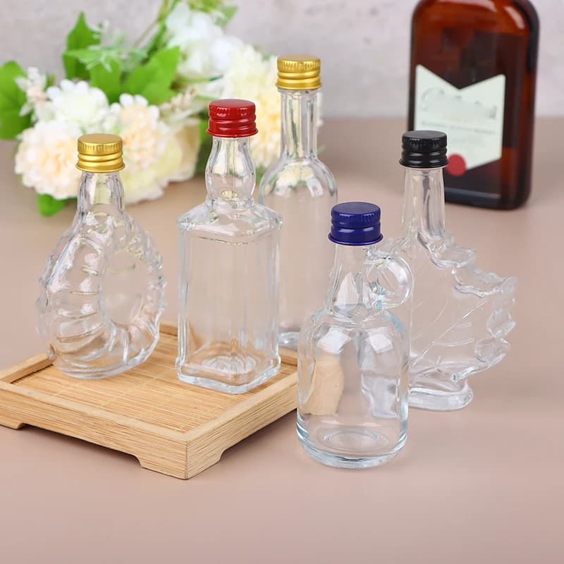 Decanter senza piombo in vetro trasparente da 50ml con coperchio per liquore Scotch piccola bottiglia di vino accessori per bottiglie per bevande in vetro nuovo