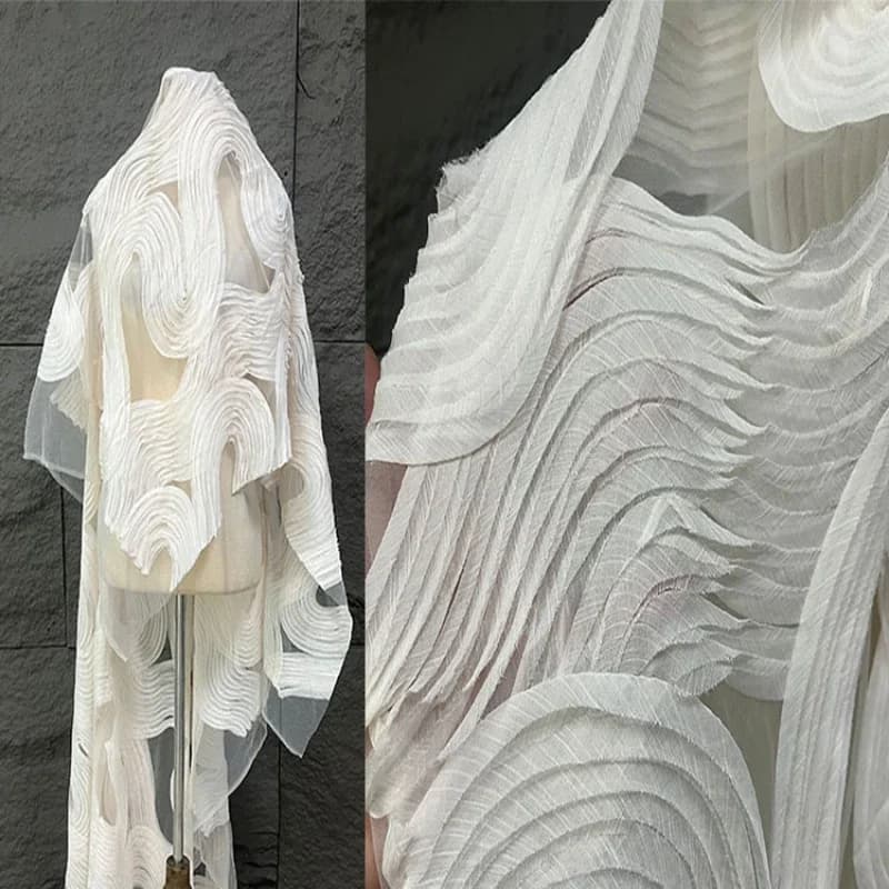 Tessuto di design per abbigliamento con gilet in tessuto a rete con trama prospettiva irregolare, onda tridimensionale, delicato sulla pelle
