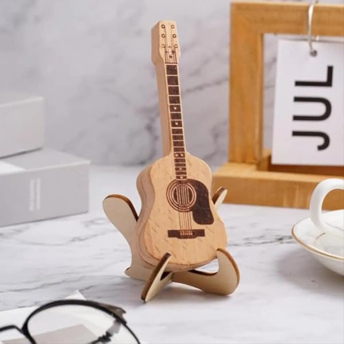 ABVB Custodia in legno per plettri da chitarra con supporto, 3 custodie uniche per plettri, custodia a forma di chitarra per plettri