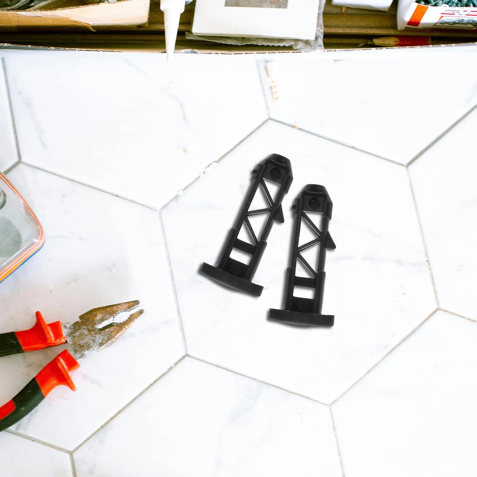 Set di 12 Chiusure per Coperchi di Bidoni della Spazzatura, Perni in Plastica Facili da Installare, Universali per Casa e Ufficio, Chiusura di Sicurezza per Contenitori dei Rifiuti