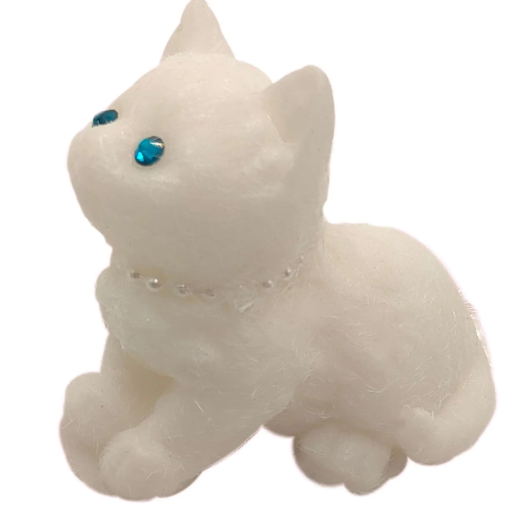 3D Cute Cat Squishy Toy, Super-Soft Water-Feel Slow-Rebound Non-Oily Snag-Free Compact Portable Scentless Quick-Rinse Tear-Resistant Stretchable Calming Textured Sensory Play