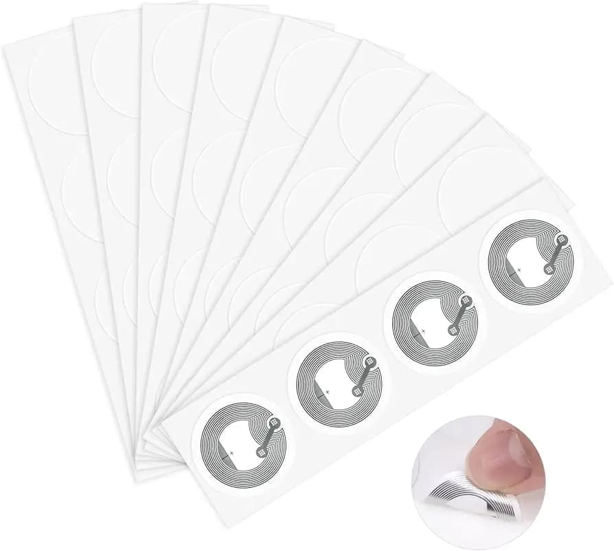 10 pezzi NFC Ntag215 Coin TAG Key 13.56MHz n215 Card Label RFID Ultralight Etichette RFID rotonde con diametro di 25 mm per tutti i telefoni abilitati