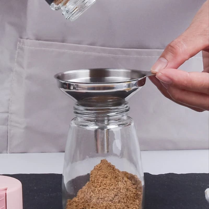 Set di imboccatori in acciaio inossidabile Imboccatori in metallo per uso alimentare per riempire bottiglie Imboccatori piccoli per spezie e oli essenziali