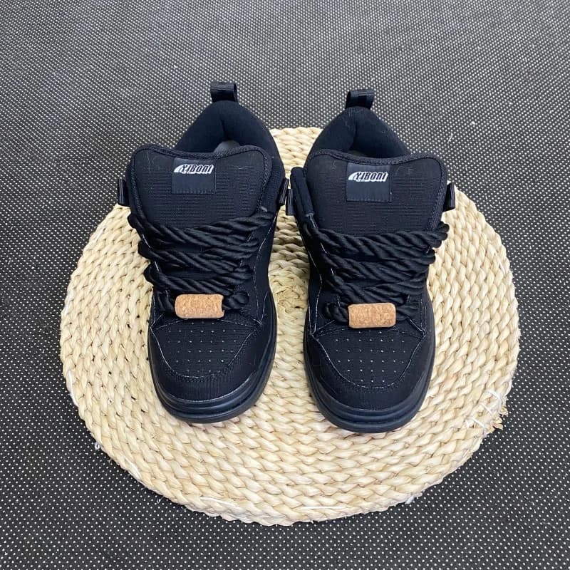 Fashionable New Black Low-Top Breathable Casual Loafers, Trendy and Comfortable Original Outdoor Sneakers, Comfortable and Wear-Resistant Design Canvas Shoes, Versatile Street Style Large Size Shoes