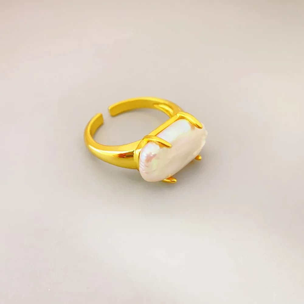 2026 New Year's Classical Fashion Inlaid Natural Baroque Pearls Open Ring 2026 for Women Light Luxury Tempering Ring
