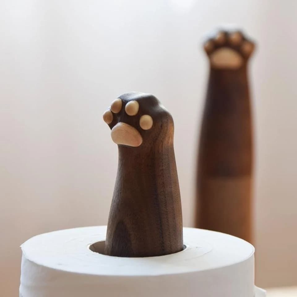 Creative Kitchen Wall Mounted Walnut Wood Paper Towel Holder Paw Design Storage Rack Toilet Paper Roll Stand