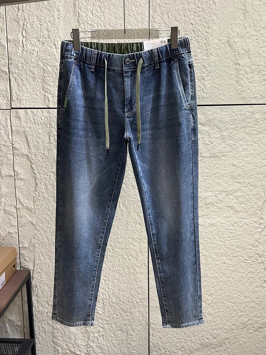 Comfortable Men's Casual Washed Cotton Jeans Elastic Waist Loose Fit Nine-Piece Spring Summer Fashionable Breathable Straight...