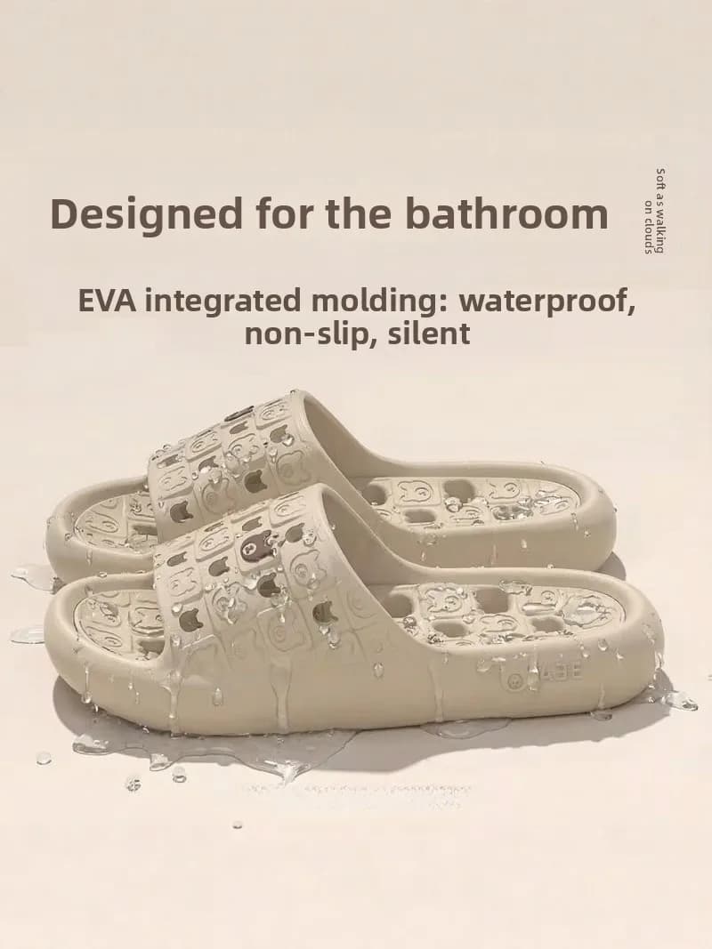 Ciabatte da Bagno Unisex Antiscivolo ad Asciugatura Rapida in EVA per Uso Domestico Interno con Design Forato Stile Carino per Uomini e Donne