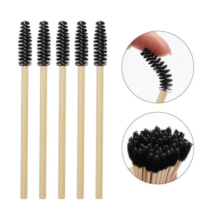 Disposable wood brushes for mascara, make-up applicators, eyebrow brushes, eyelash extension applicators, make-up tools