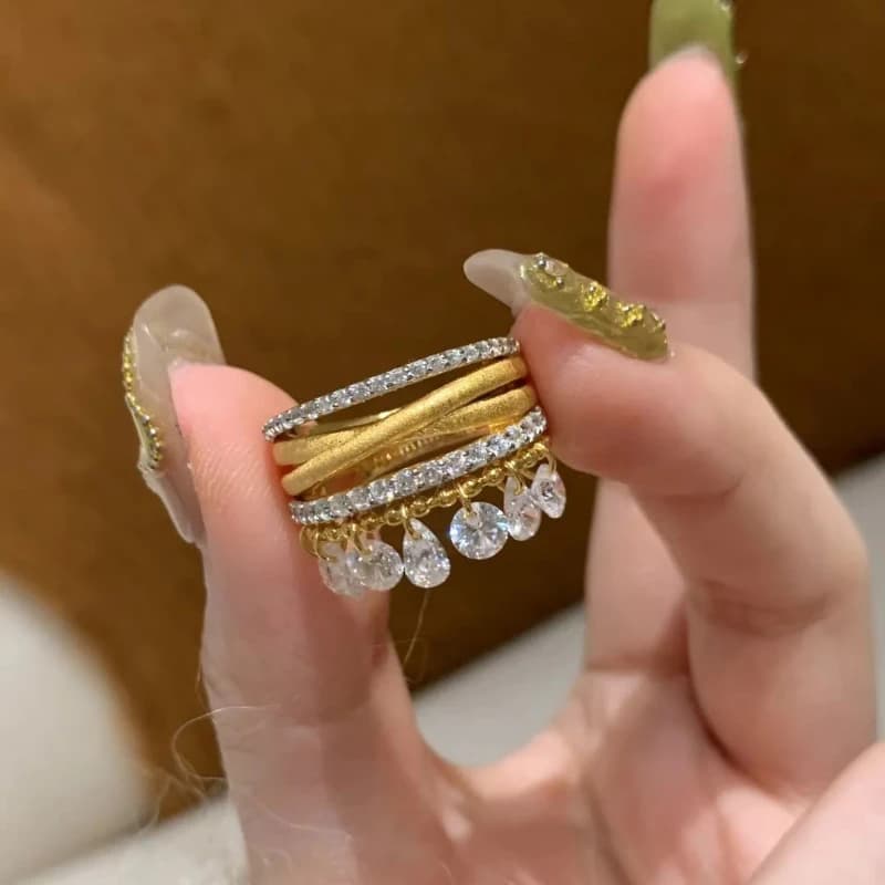 Elegant French Vintage Inspired TripleArm Ring with Flowing Tassel Design Diamondlike Embellishments for Fashion Accessory