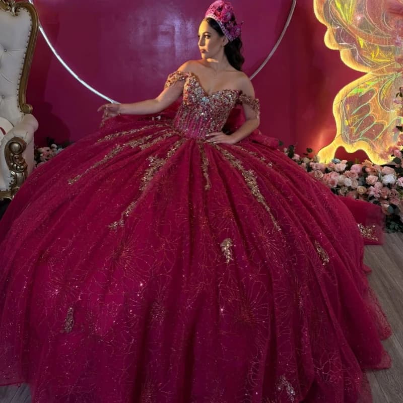 Abiti Quinceanera rosa rosso lucido con spalle scoperte Applique in pizzo con perline Fiocco di cristallo Corsetto in tulle Festa di compleanno Abito dolce 16