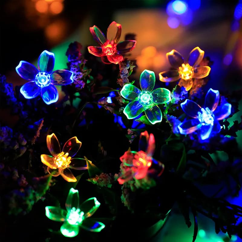 Luci a stringa impermeabili a batteria con 10, 20, 40 LED a forma di fiore di ciliegio per decorazioni di matrimoni, feste e giardini