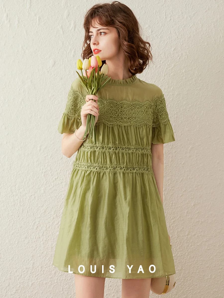 LOUIS YAO 2025 Summer Sweet Aging Ear Edge Round Neck Women's Skirt with Hollow Lace Pinching and Folding Thin Dress