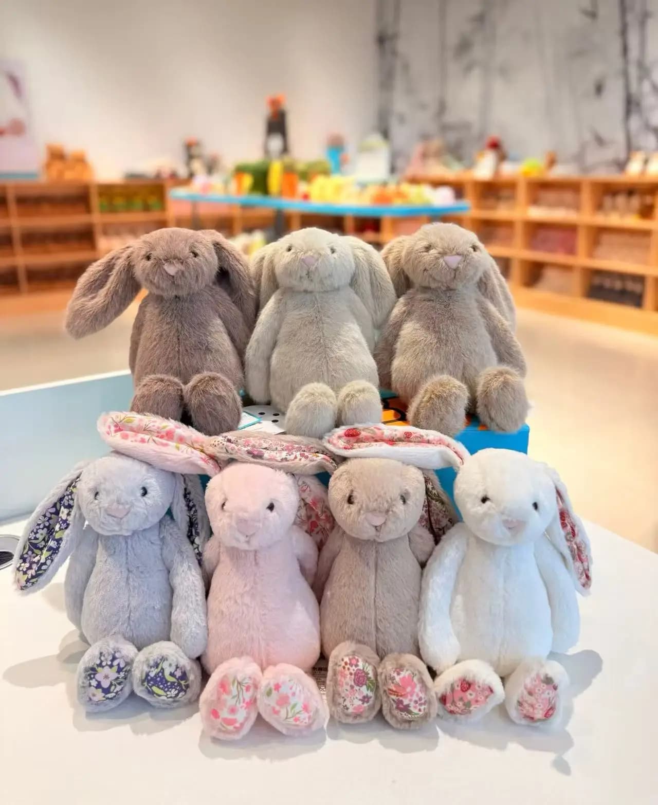 Peluche Coniglio con Orecchie Lunghe 30cm, Morbidissimo, Bianco e Rosa, Bambola Coniglietto per Dormire, Decorazione Casa, Regalo di Natale per Ragazze