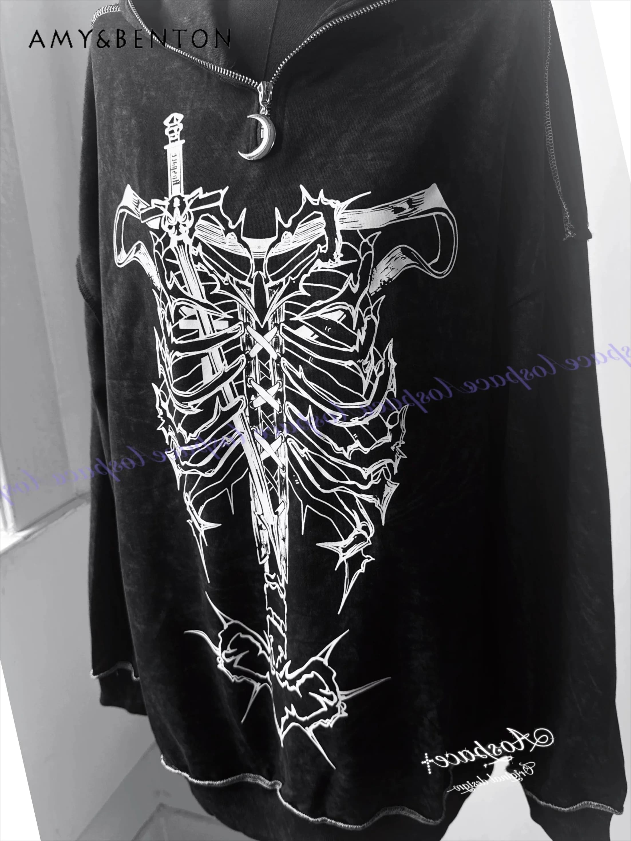 Original Subculture Gothic Printing Tie-dye Old Dark Hooded Sweater Women Japanese Harajuku Style Spice Girl Oversized Hoodies