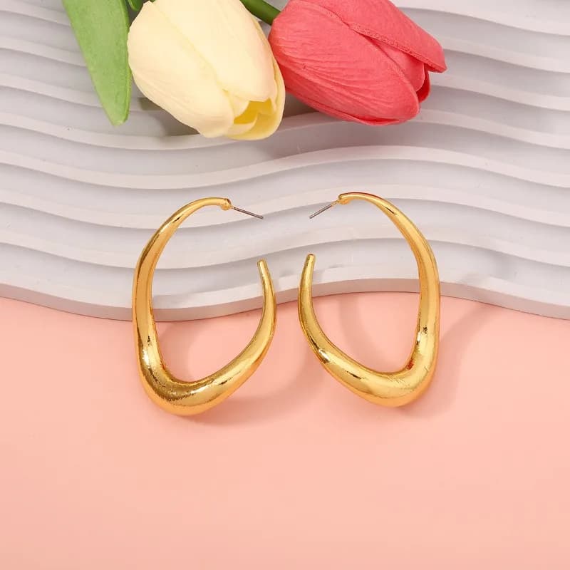 Orecchini in Metallo Moda Lusso Leggero Atmosfera Esagerata Orecchini da Donna a Forma di C in Lega di Zinco