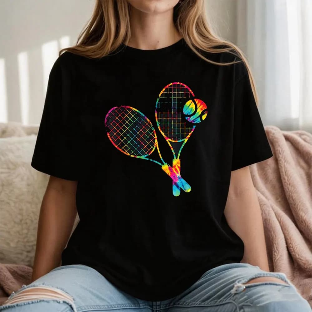T-Shirt Tie Dye Arcobaleno per Ragazzi e Ragazze, Maglietta Cool con Motivi di Racchette da Tennis, Abbigliamento Colorato e alla Moda per Donne