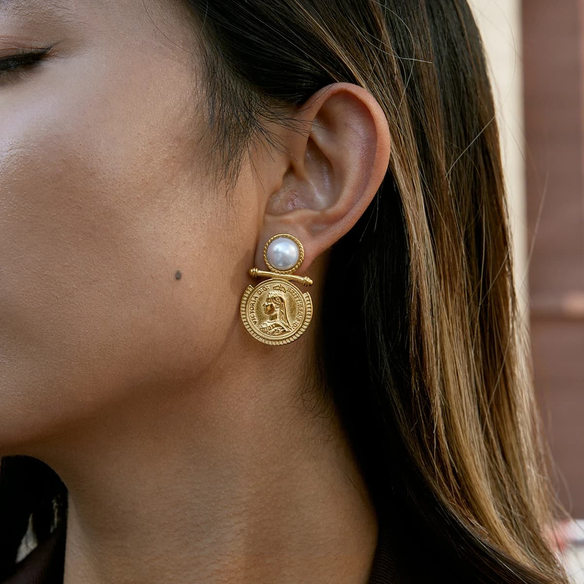 Yori Resina Imitazione Perla Ritratto Orecchini Moneta Quotidiano Acciaio inossidabile Tendenza Accessori per gioielli per orecchie Nuovo regalo