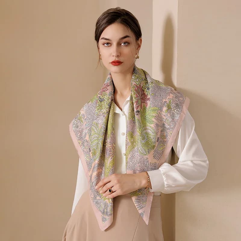 Silk Touch Square Scarf 90cm French Retro Print Scarf for Women 2025 Fashion Bandana Neck Wrap Hair Accessory