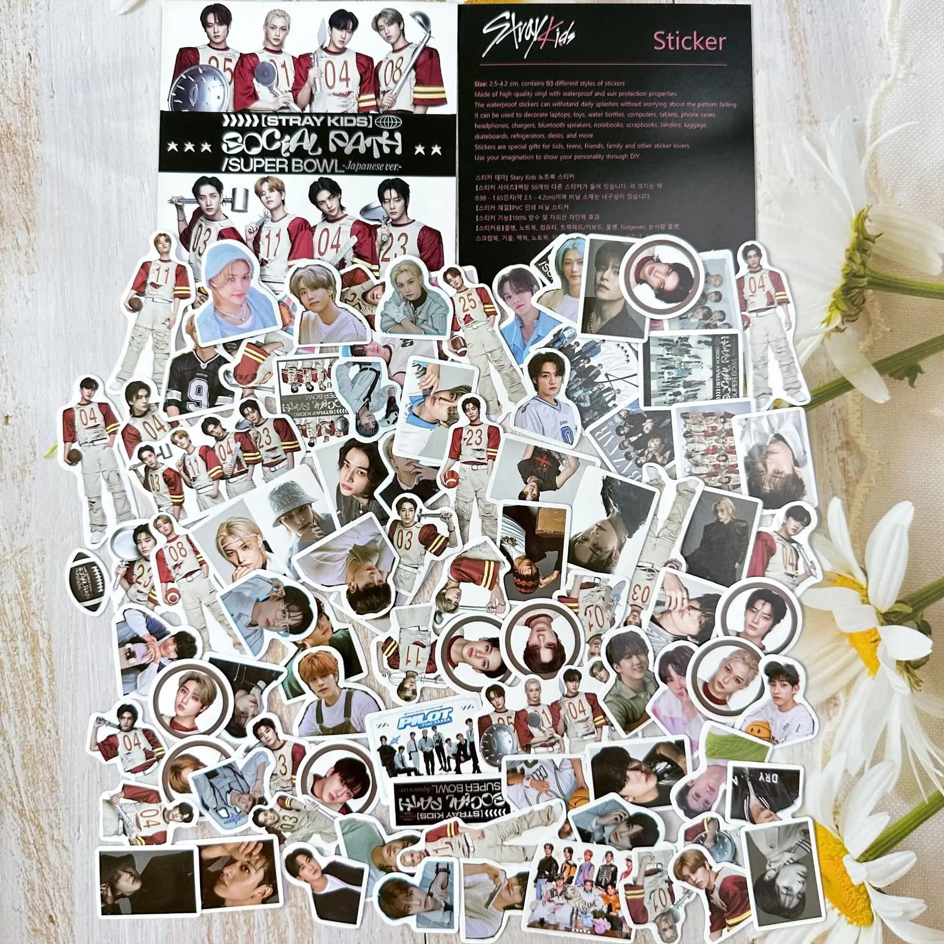93 adesivi cartoon del gruppo musicale Stray Kids SKZOO per valigie, quaderni, album, custodie per telefoni, borracce, laptop, regalo per i fan.