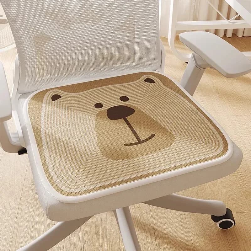 Seat cushion in Ice Silk with Cartoon Patterns, Breathable for Summer | Refreshing Anti-slip Mat for Seat Lengths | For Office and Home (Design Carino)