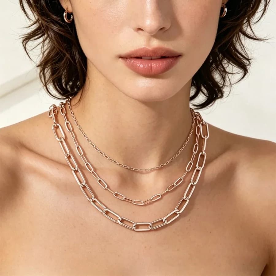 1 collana a strati semplice ed elegante, collana a strati oro/argento, adatta alle donne per partecipare a feste