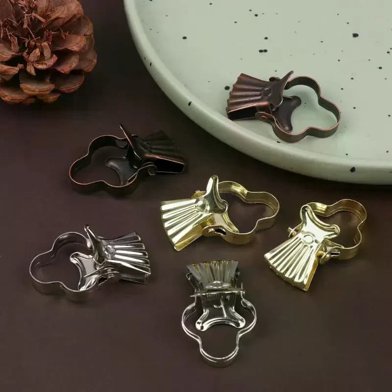 10Pcs Mini Metal Hook Clips Multifunctional Household Curtain String Lights Clips Sturdy Enduring Window Curtain Clips