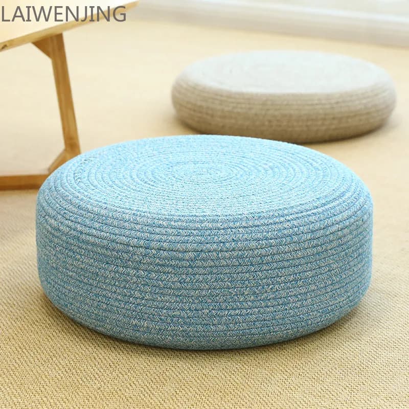 Futon cushion on the floor, lazy tatami seat, bay window, balcony floor, bedroom, meditation