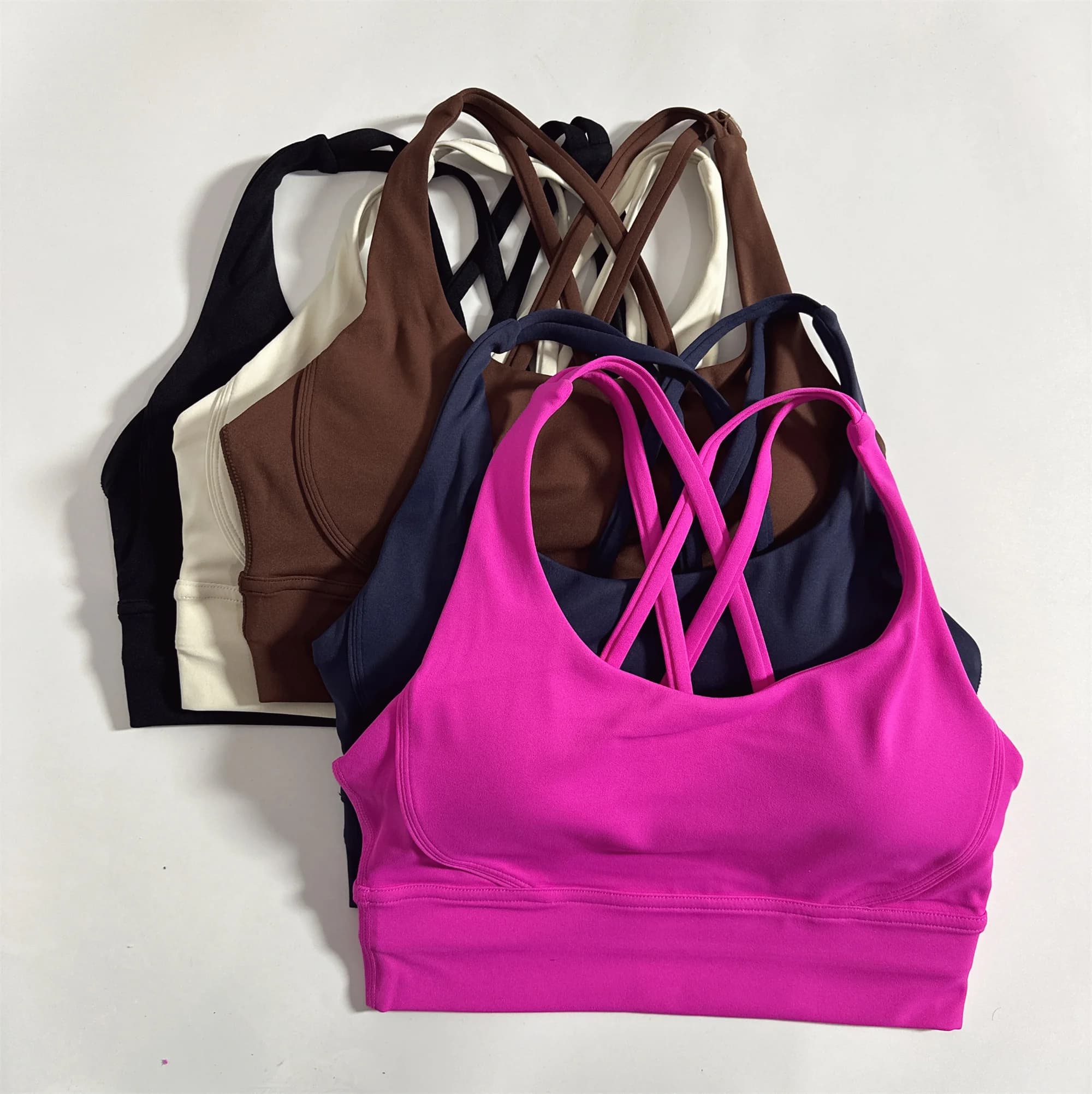 Women's fitness bra with soft intersection in solid color, pantyhose, yoga vest, high-strength anti-shock gym top, push up with padding on the chest