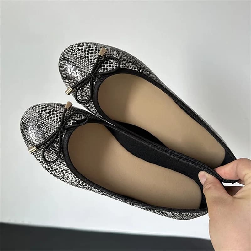 Primavera Autunno Nuova testa tonda Fiocco Fondo piatto Balletto Singola bocca superficiale Scarpe da donna Taglia 35-42