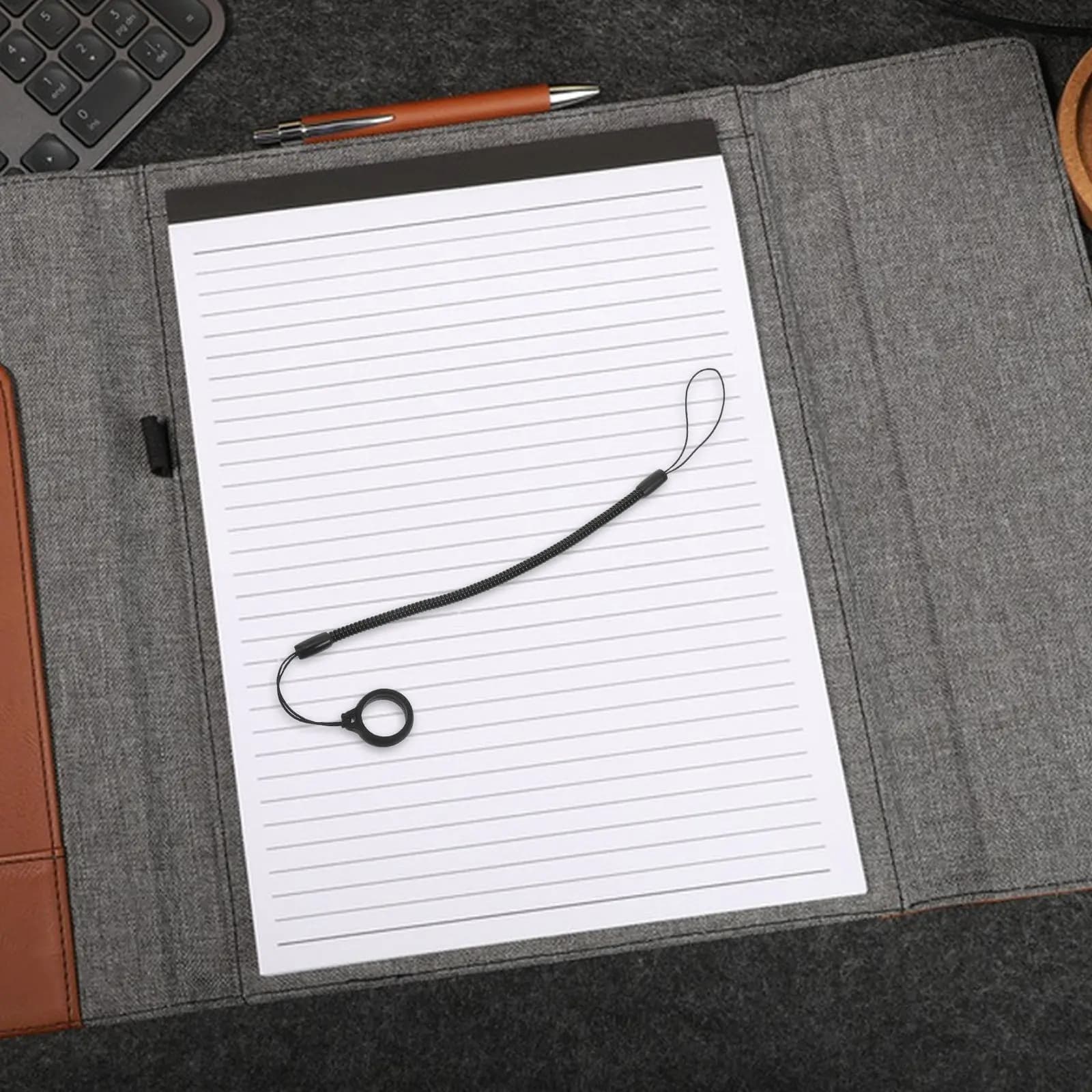 Set di 8 Penne Stilo con Cordino Elastico Antiscivolo, Laccetto Retrattile per Tablet, Disegno e Penne da Clipboard, Nero