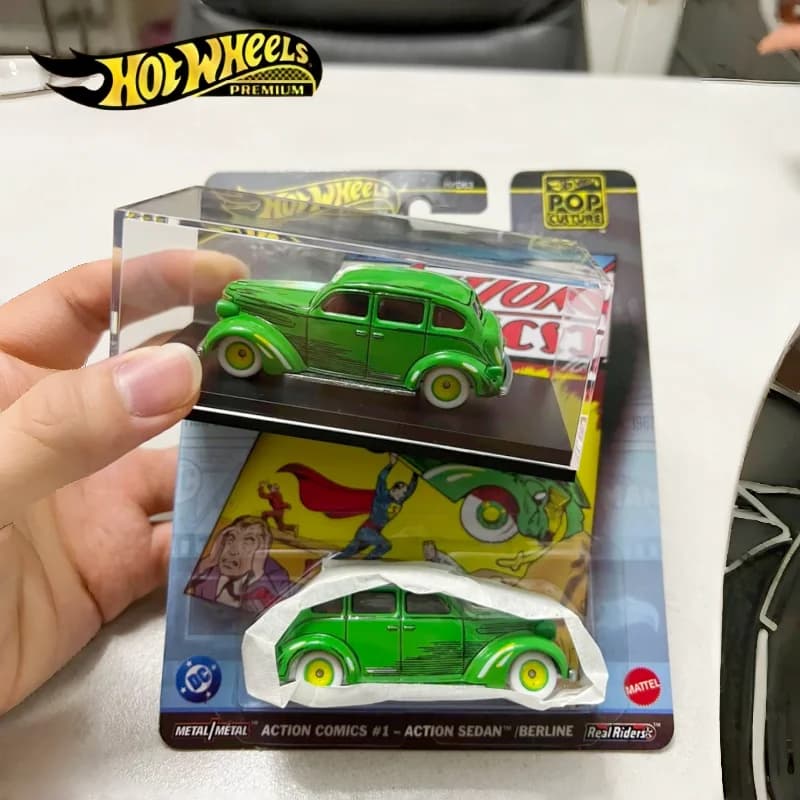 Hot Wheels Premium 2025 Cultura pop Hotwheels 2025 1/64 Modello di auto Giocattoli per bambini Azione Fumetti # 1 - Action Sedan Ragazzi Giocattoli per bambini