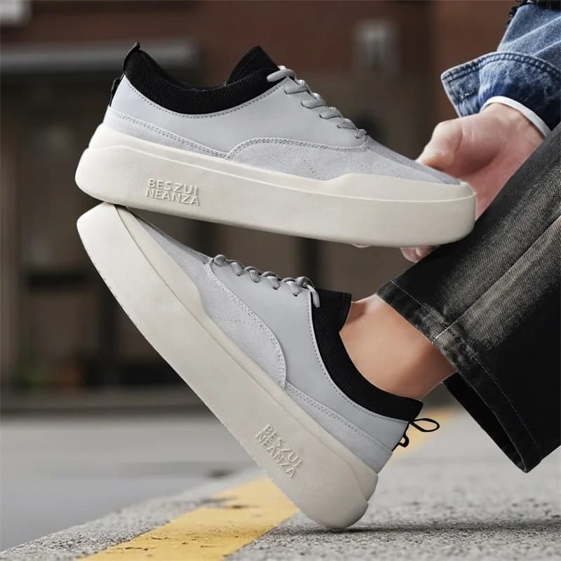 Scarpe da Skate Casual da Uomo Nuove Collezione Estate 2026, Sneakers Sportive Basse Multicolore Versatili, Antiscivolo e Resistenti all'Usura in Tela
