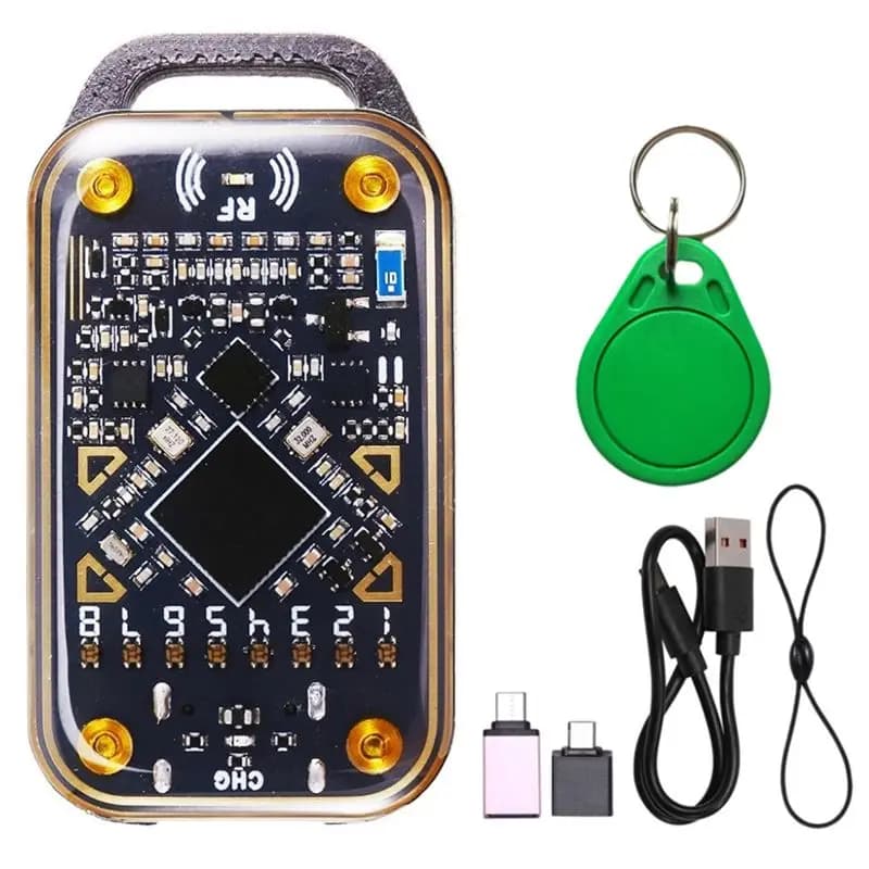 【DISPONIBILE】Lettore di chip RFID intelligente Chameleon Ultra + Emulatore di smart card con portachiavi UID Duplicatore NFC 125Khz 13.56Mhz per carte ID IC