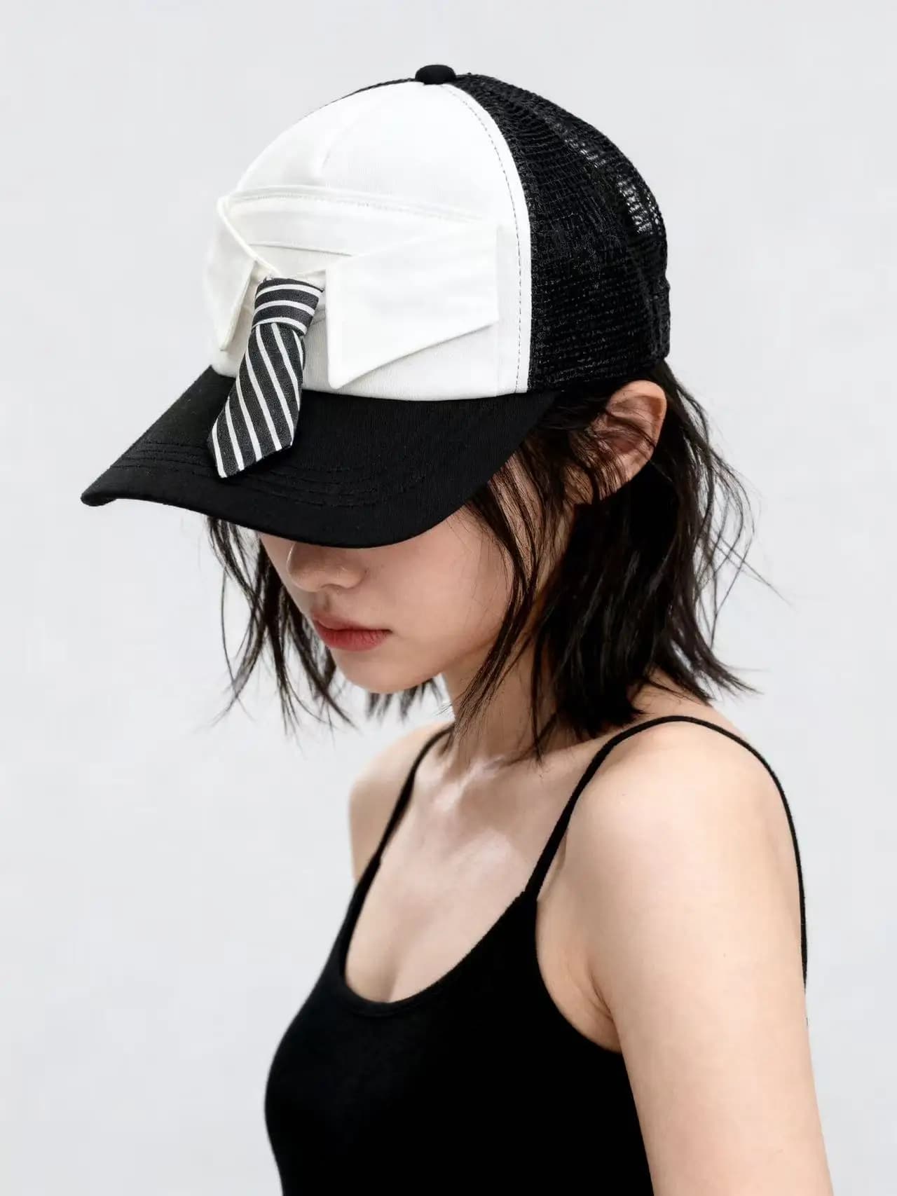 Cappellino da Baseball Unisex Traspirante con Design a Maglia, Cappello Estivo Regolabile in Cotone con Visiera a Becco d'Anatra, Stile Coreano a Righe