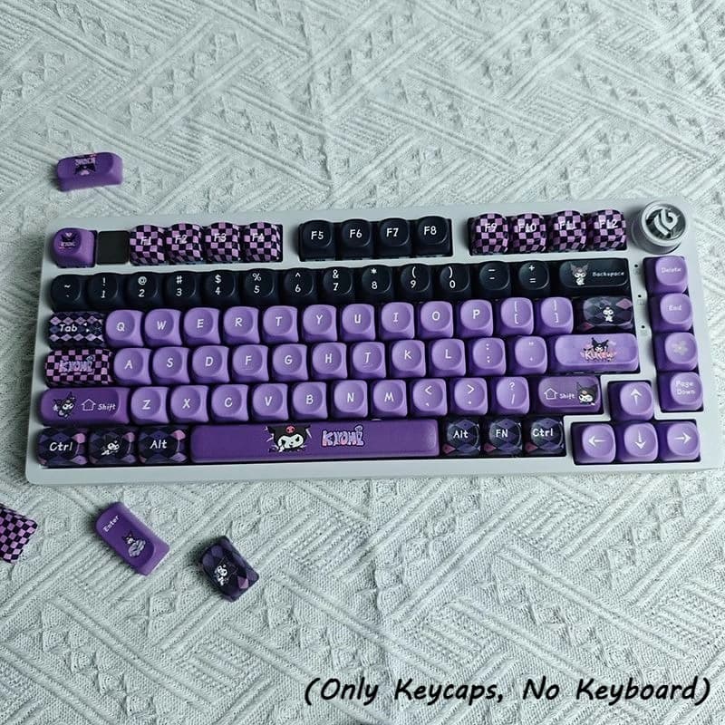 Set di 130 Tasti MOA a Tema Kuromi, Keycaps PBT con Stampa a Sublimazione per Tastiere Meccaniche da Gaming, Accessori e Regalo per Bambini
