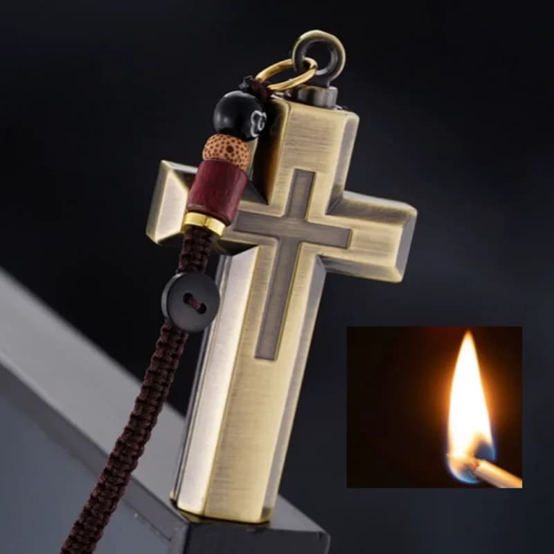 Accendino a Croce in Metallo con Collana, Antivento, per Sopravvivenza all'Aperto, Accendifuoco a Cherosene Portatile per Collezione Uomo