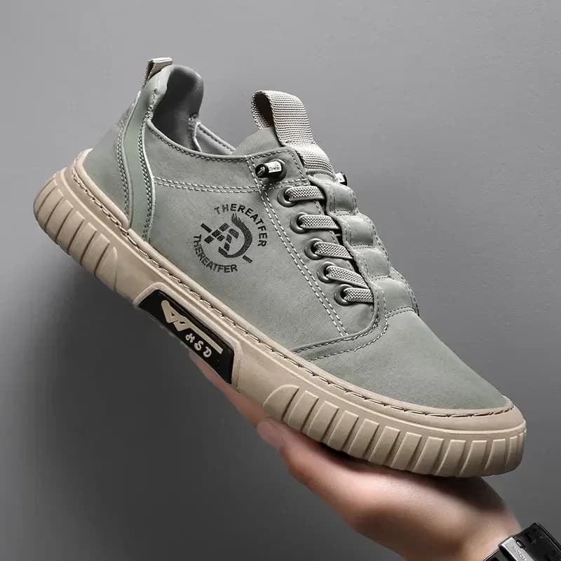 2025 Men's Casual Shoes Black Breathable Gymnastics Fashion Guide Men's Tennis Walking Shoes Skate Flats Zapatillas Hombre